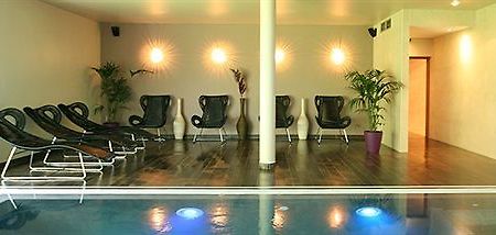 Charme Hotel, Montbeliard Sud Eksteriør billede