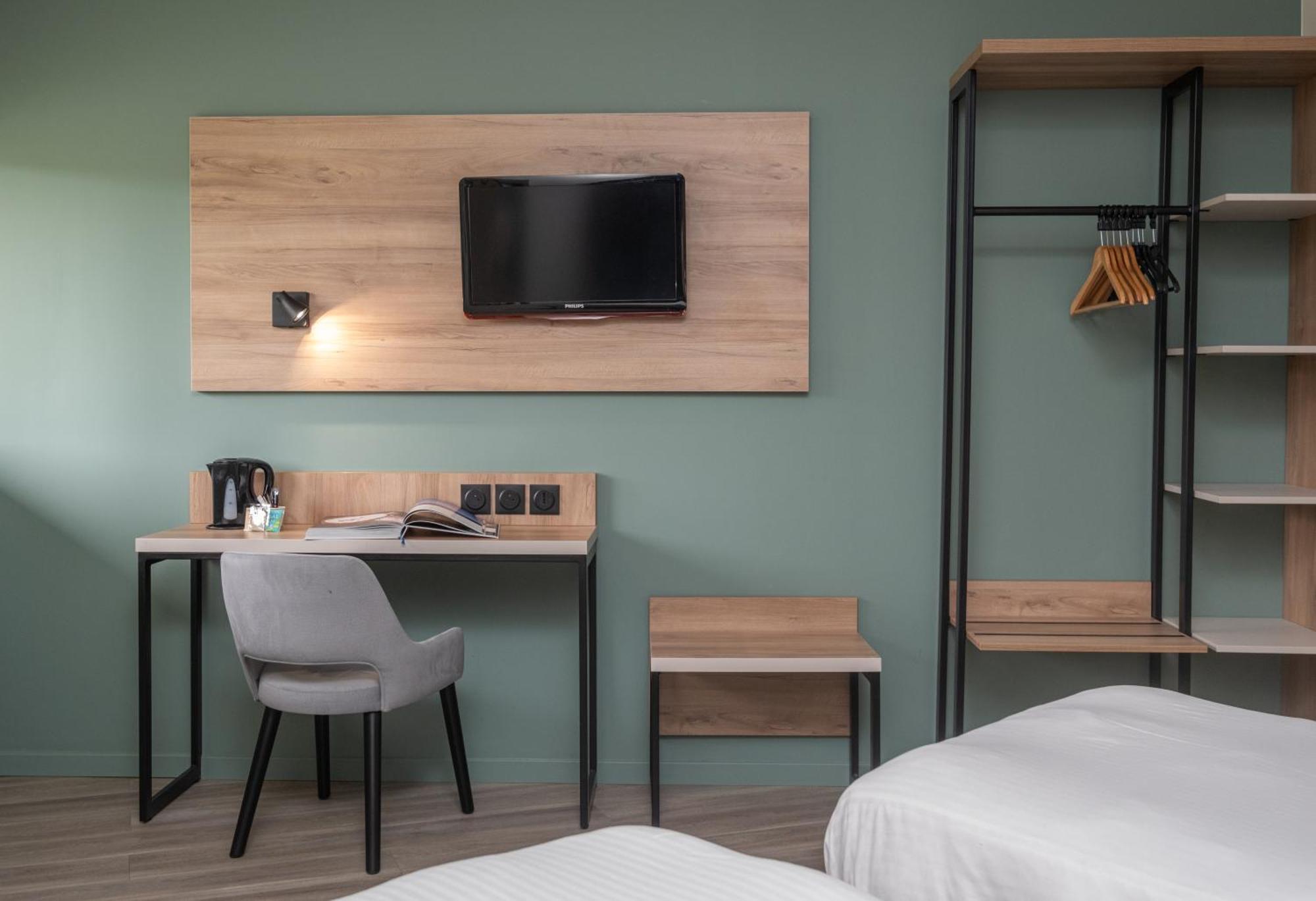 Charme Hotel, Montbeliard Sud Eksteriør billede